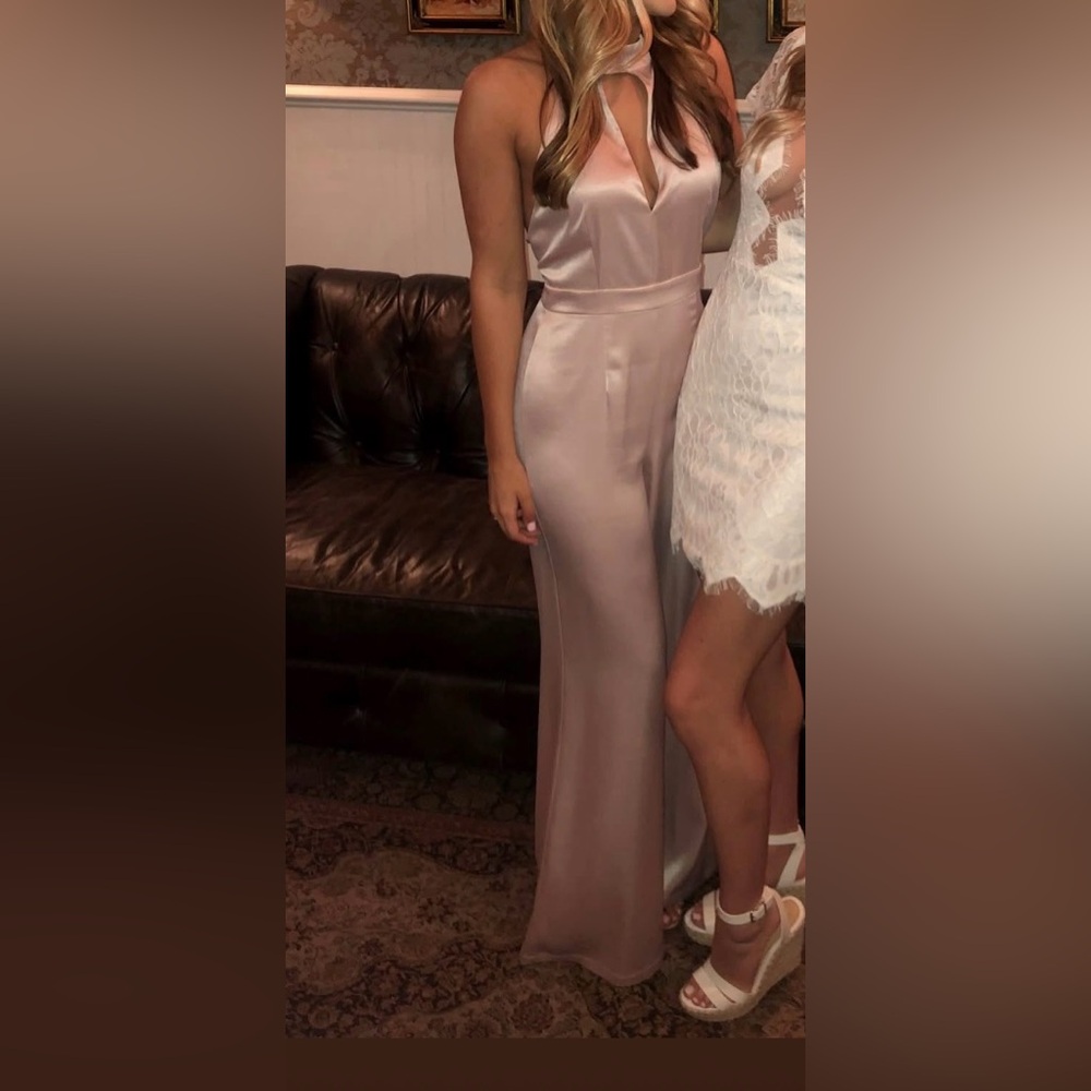 Elegant Pink Wide-Leg Jumpsuit